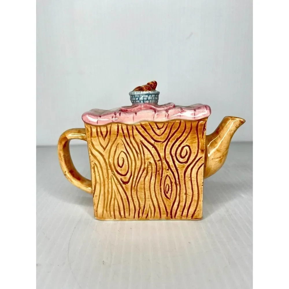 GKAO Vintage Bakery Teapot Good Condition